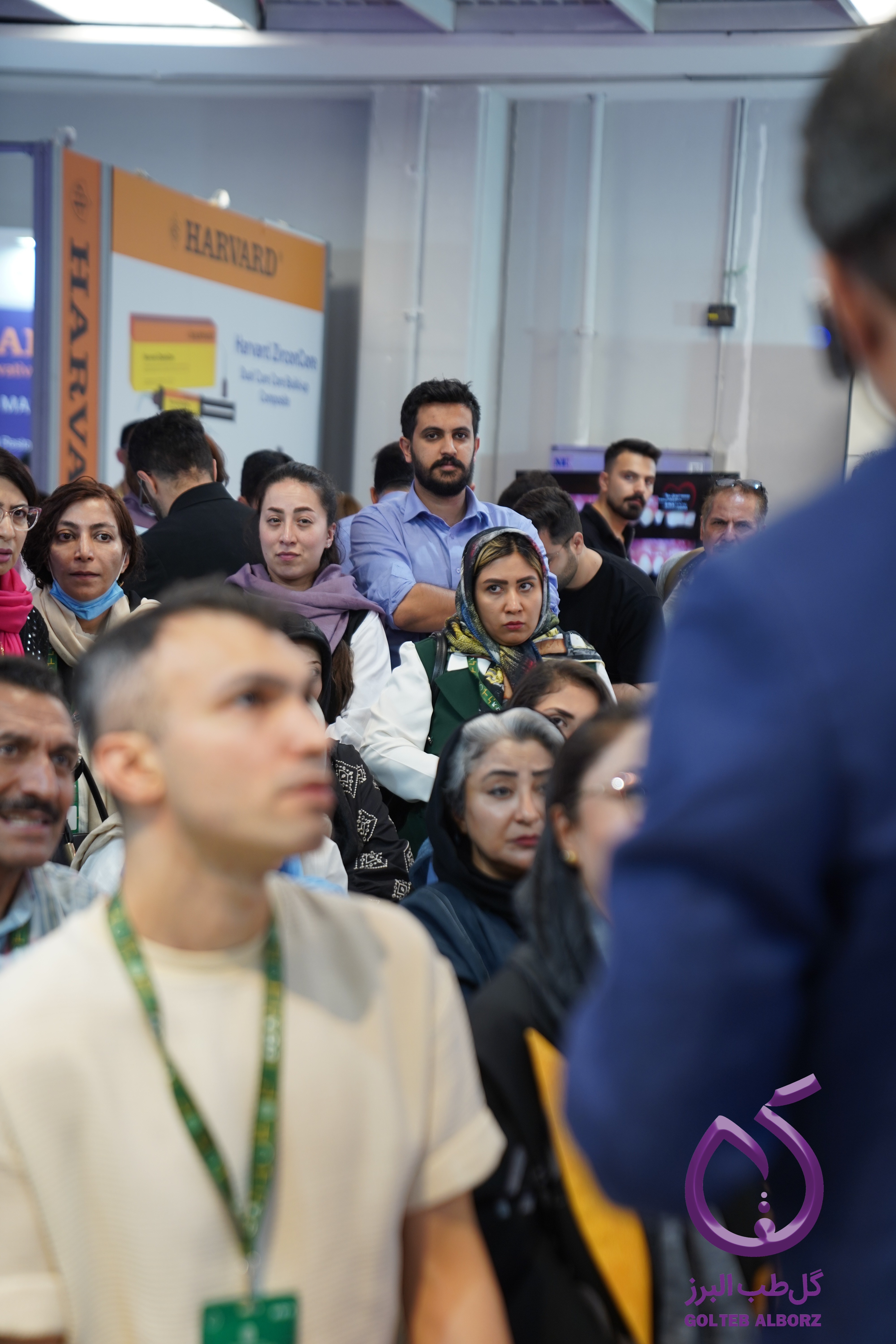 کارگاه آموزشی دکتر شهرام عظیمی؛ یک آبچوریشن موفق با سیلرهای بایو سرامیک C-Root